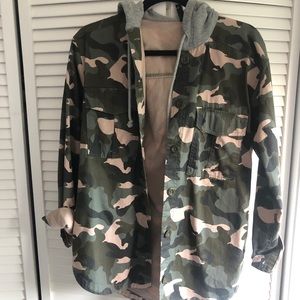 H&M Pink Camo Jacket Like New